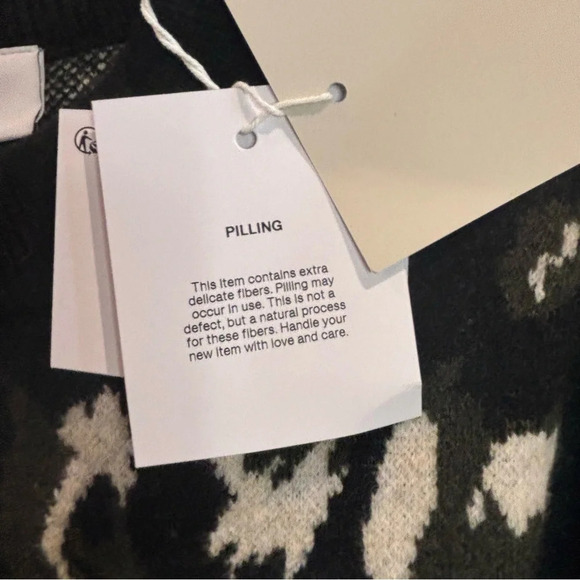 MINIMUM Sz M Wool Blend Crew Neck Abstract Pattern Design Sweater NEW WITH TAGS - Picture 5 of 10